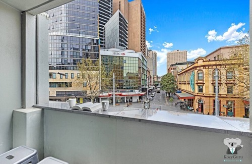 Haymarket Apartment | KozyGuru | Sydney CBD | 2 Bed Studio Free Wi-Fi