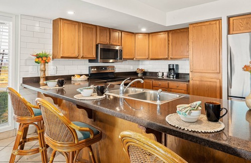 Kaanapali Condo | KPL 15 Remodeled 3Bedroom Townhouse w Ocean Views Pool AC for Relaxing Getaway