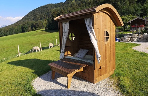 Bernau am Chiemsee Apartment | Kräutergarten für 2-5 Personen