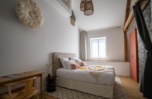 Reims City Centre Apartment | KRAFFT, centre ville, climatisé, baignoire double - La Clé des Sacres