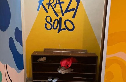 Bandra West Hostel | Krazy Solo Hostel