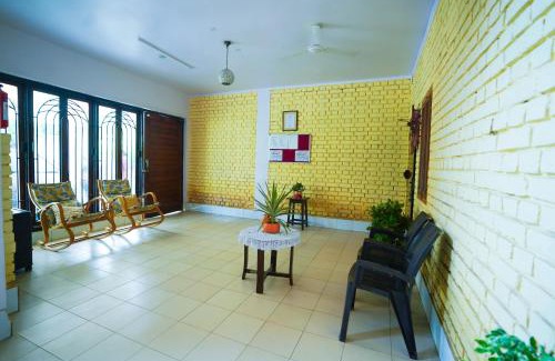 Varanasi House | Krimson Bricks Homestay