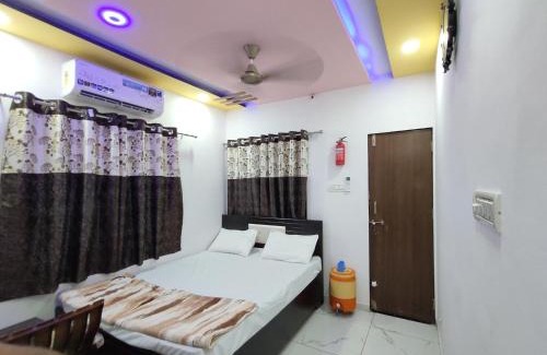 Rajpipla Apartment | Krishna Homestay