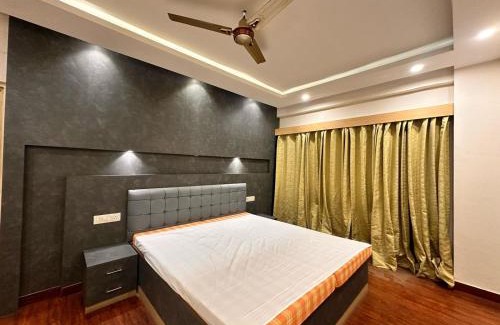 Allahabad House | Krishna Homestay