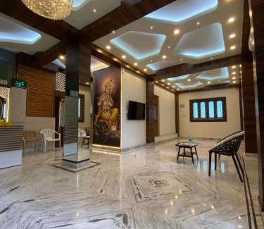 South Dum Dum Hotel | Krishna Kunja " A Quiet & Peaceful Stay "