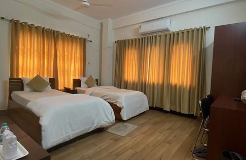 South Dum Dum Hotel | Krishna Kunja Guest House