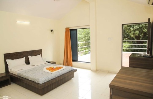 Navghar Hotel | Krishna Resorts and Water Park