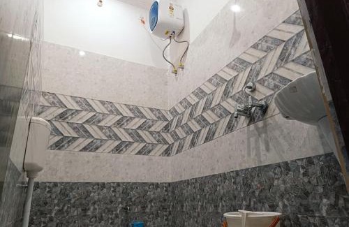 Varanasi Apartment | Krishna Villa