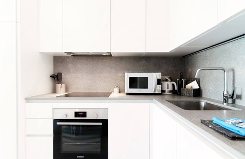 Massagno Apartment | Kristall 9
