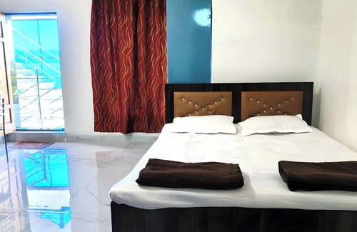 Alibaug Hotel | Krushnakunj Holiday Resort, Nagaon