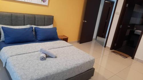 Taman Century Apartment | KSL Suites