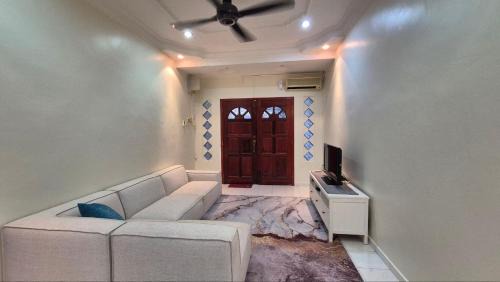 Jasin House | KT Homestay