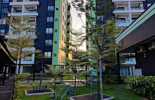 Kampung Kuala Pari Condo | KT's Homestay-Manhattan Ipoh w Waterpark