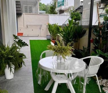 Kuantan Villa | Ktn 3storey 25pax6bedr 8bathr June luxury house