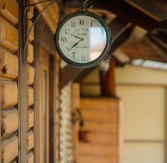 Gornji Milanovac House | Kuća Luna