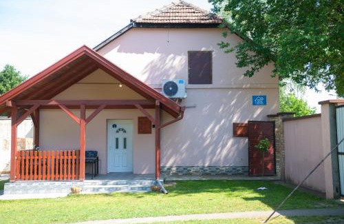 Vojvodina Apartment | Kuća NP
