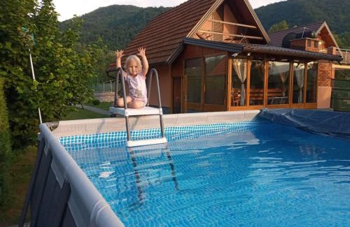 Milici House | Kuća za odmor "DRINSKI KONAK" - Zvorničko jezero - Drina