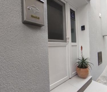 Sibenik House | Kuća za odmor Eni *