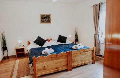 Gospic House | Kuća za odmor Kod Doza II
