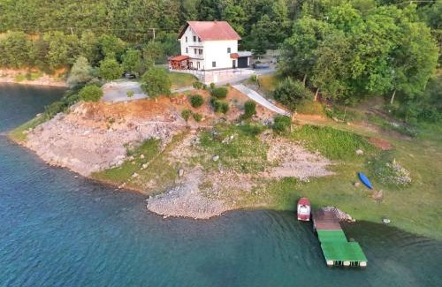 Herzegovina-Neretva Canton House | Kuća za odmor Oaza mira