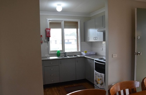 Dubbo House | Kubo 3 bedroom space