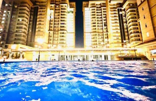 Kuching Apartment | Kuching 4Pax Riverine High Floor Resort Stay Kuching Waterfront View from Balcony