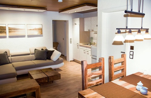 Titisee-Neustadt Apartment | Kuckuckshäusle Premium directly in Titisee