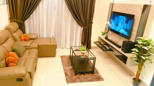 Daerah Kulai Apartment | Kulai d'putra suites beside ioiMall near Airport and JPO