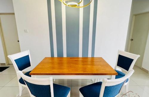 Daerah Kulai Apartment | KULAI IOI MALL D'Putra Suites Near JPO Senai Airport