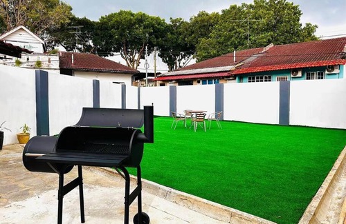 Daerah Kulai House | Kulai landed corner lot+kids pool+ mini waterpark