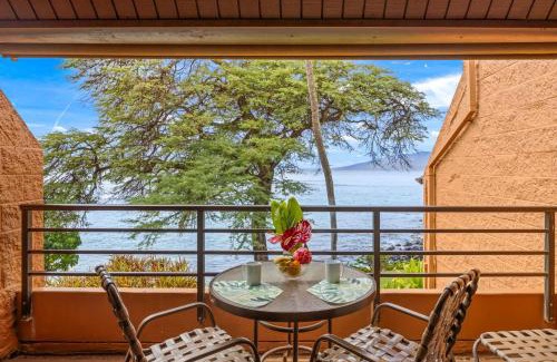 Honokowai House | Kuleana Club #715 Oceanfront - 1 bedroom & 1 bathroom - 2nd Floor