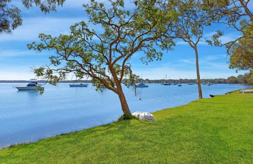 Summerland Point House | Kullaroo Lakehouse