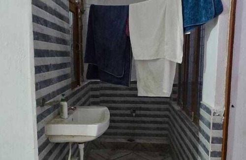 Jhusi Bed & Breakfast | Kumbh Stays