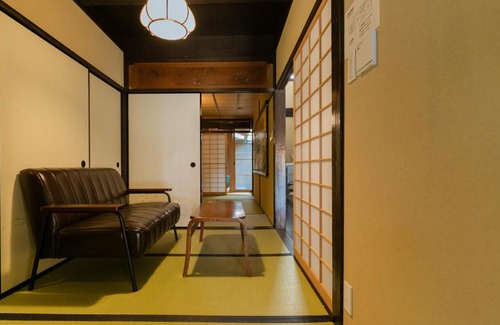 Sannenzaka Ninenzaka House | KumoMachiya Tukinowa Jogen