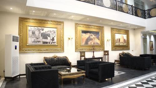 Shikarpur Hotel | Kundan Lodges Shikarpur