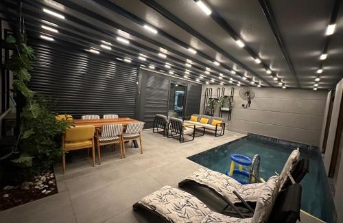 Lara Villa | Kundu Villas Heated Pool Retreat