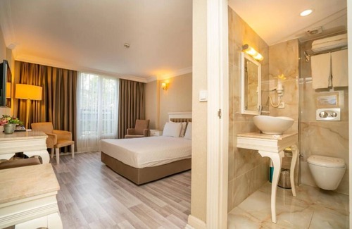 Topkapi Hotel | Kunlun Kensington Hotel