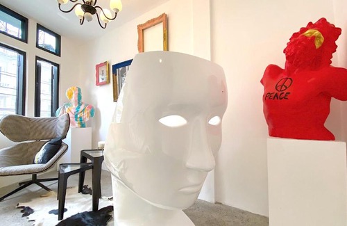 China Town Apartment | Kunst