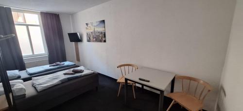 Altenburg Apartment | Kunstgasse 11, Wohnung 2, EG