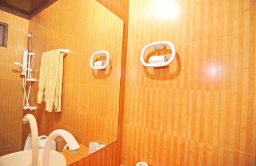 Omadhoo House | Kuri Beach View Inn