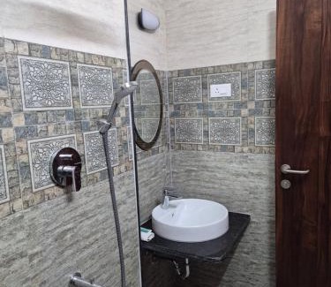Anna Nagar Apartment | kurinji Aishwaryam Serviced Apartment