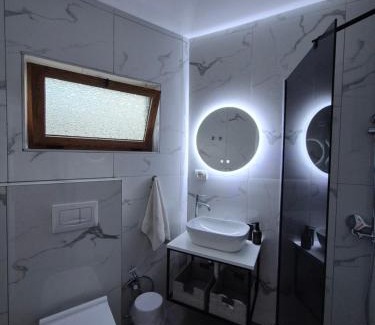 Elbasan House | Kurmaku Guesthouse - Historic Stay inside Elbasan Castle