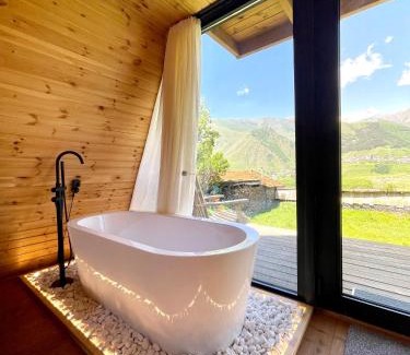 Stepantsminda Ski Chalet | Kuro cottage- A frame