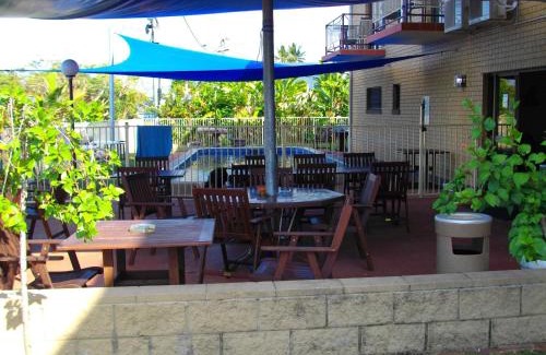Kurrimine Beach Hotel | Kurrimine Beach Motel
