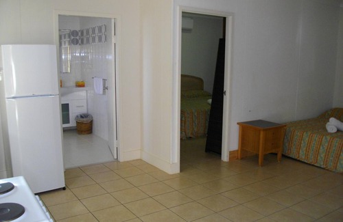 Kurrimine Beach Hotel | Kurrmine Beach Motel
