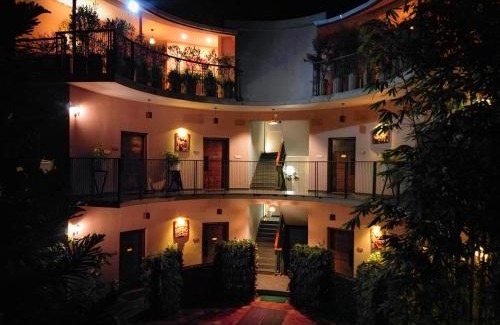 Kattikkulam Hotel | Kuruva Island Resort And Spa - By KABINI BREEZE