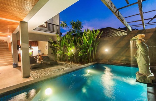 Kuta Villa | Kuta Legian Villa by Kamara