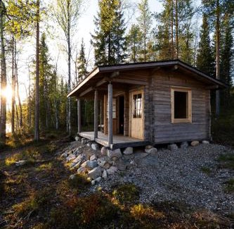 Ranua Ski Chalet | Kutulammen erämökki saunalla