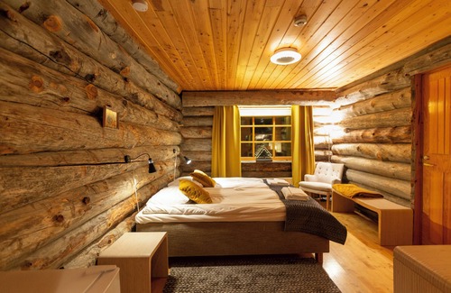 Saariselka Hotel | Kuukkeli Log Houses Teerenpesä