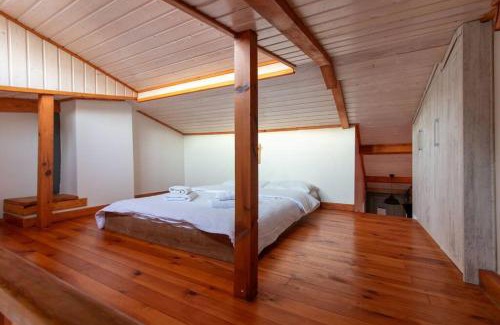 Uskudar Apartment | Kuzguncuk Retreat W Stunning Views and Local Charm